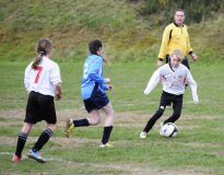 u12_girls_vs_hollyhill_2_20150128_1331324137